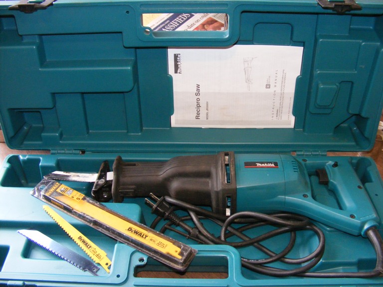 MAKITA RECIPROCATING SAW JR3000V CORDED EXTRA BLADES manual eBay